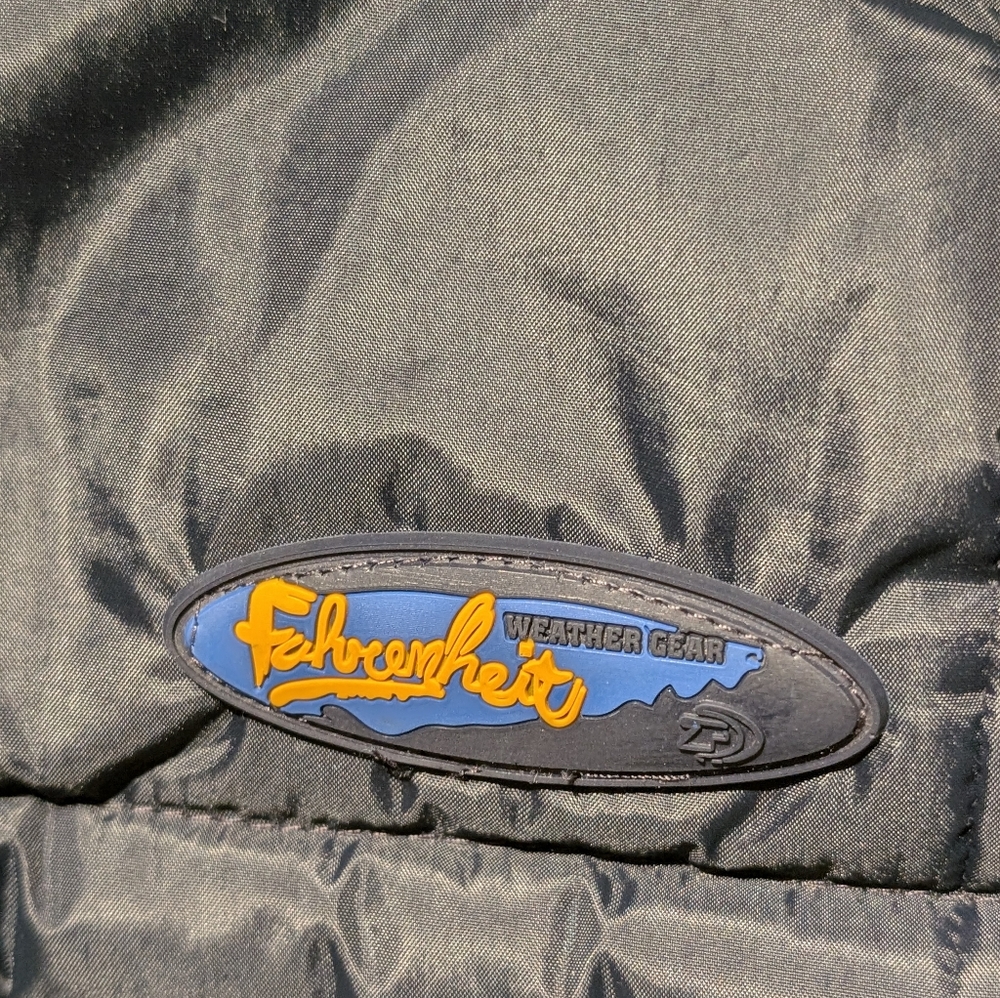 Fahrenheit Superdry Navy Hooded Puffer Vest. Unisex L. - Picture 5 of 9